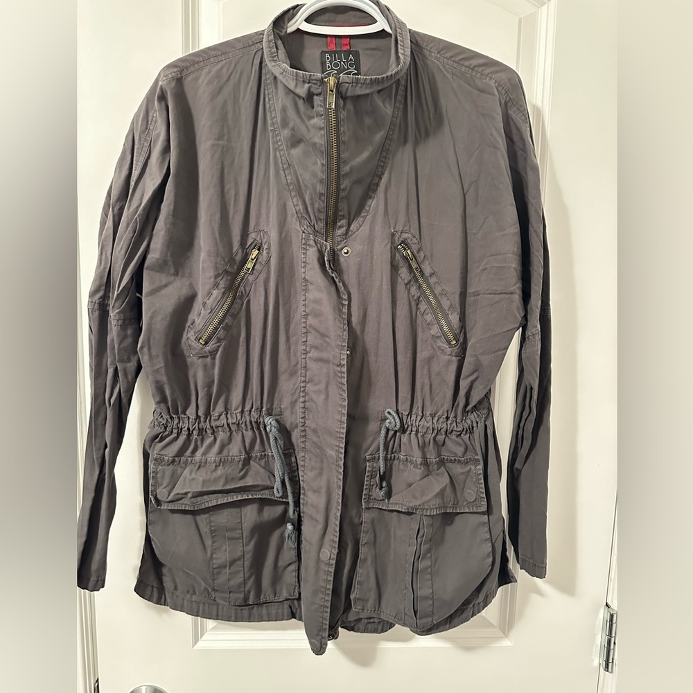 BILLABONG womens drawstring waist utility jacket grey, size medium